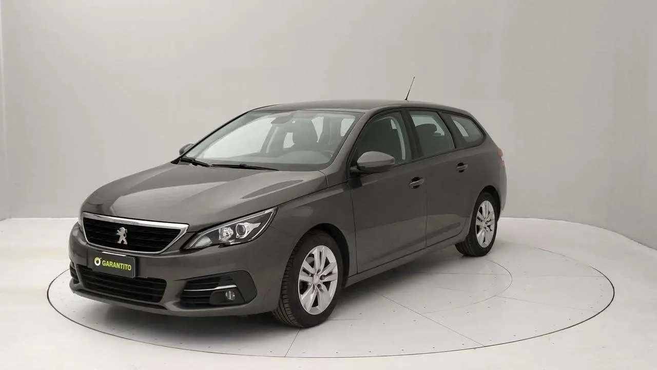 Photo 1 : Peugeot 308 2019 Diesel