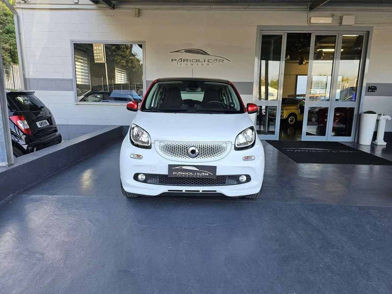 Photo 1 : Smart Forfour 2018 Petrol