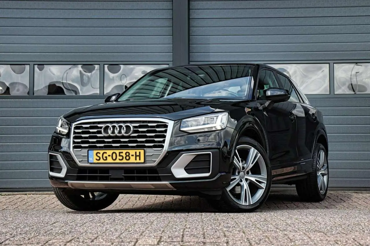 Photo 1 : Audi Q2 2017 Essence