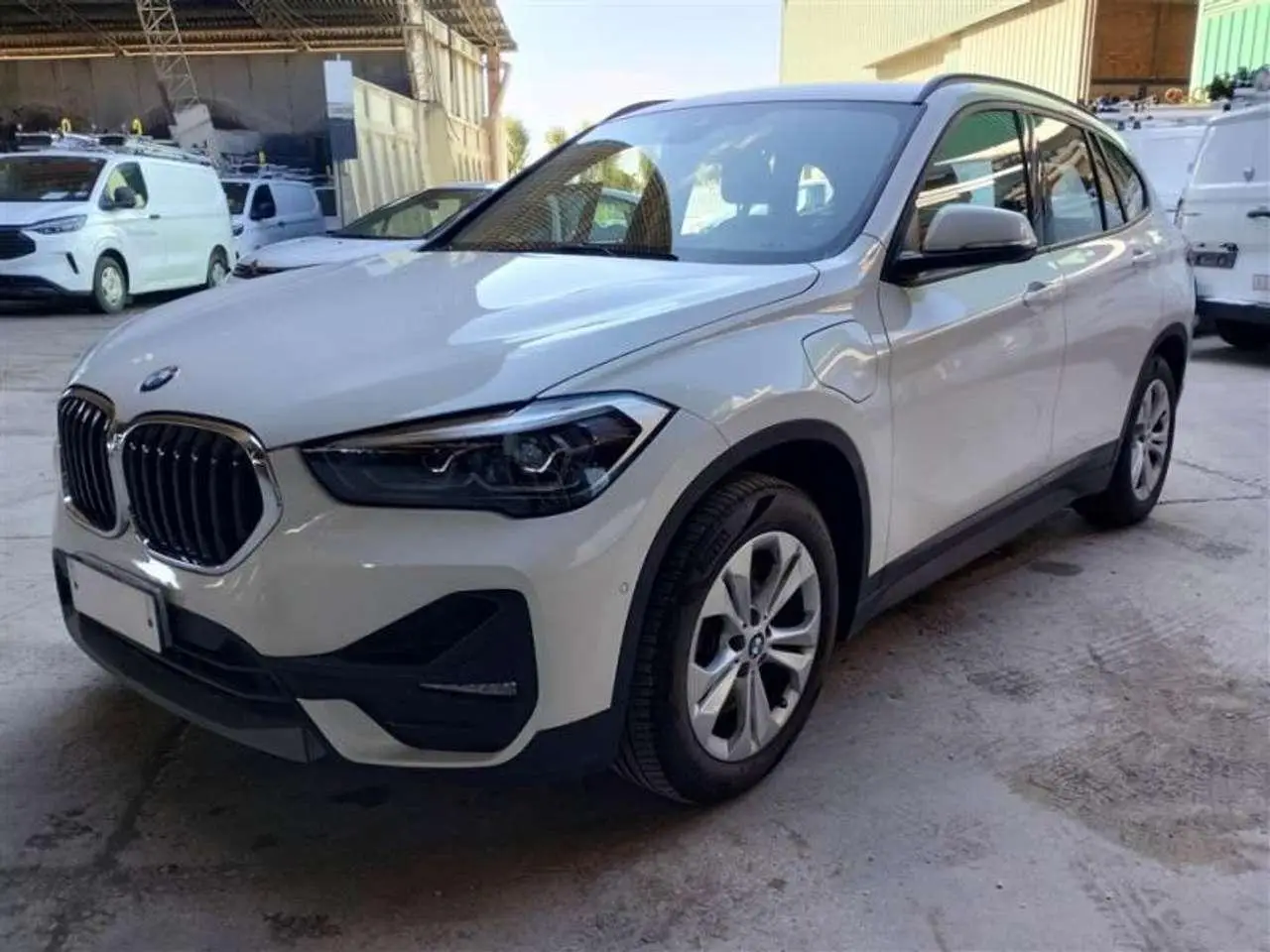 Photo 1 : Bmw X1 2021 Hybride