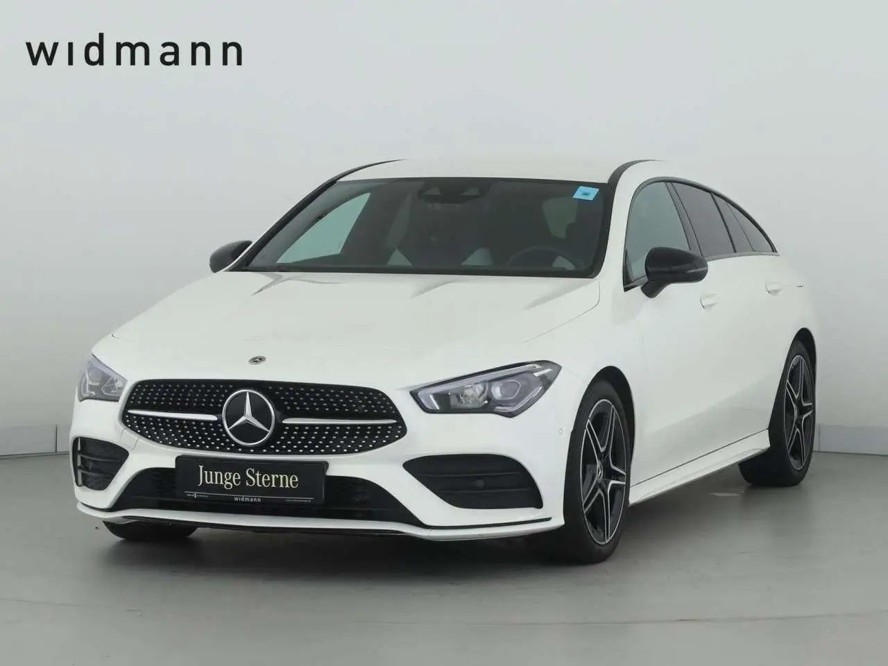 Photo 1 : Mercedes-benz Classe Cla 2020 Petrol