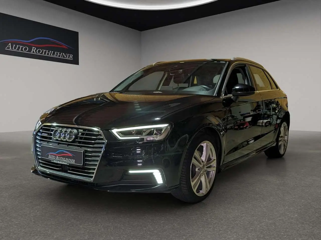 Photo 1 : Audi A3 2020 Hybrid