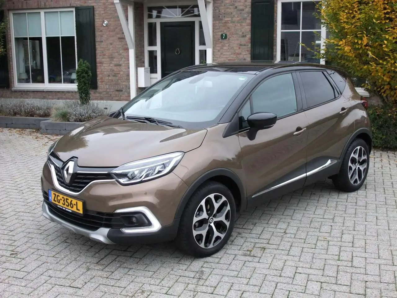 Photo 1 : Renault Captur 2018 Essence