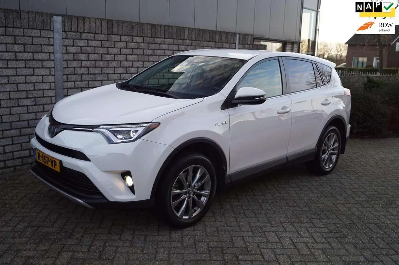 Photo 1 : Toyota Rav4 2018 Hybride