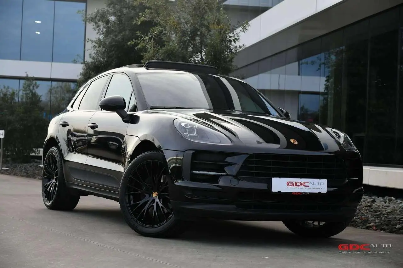 Photo 1 : Porsche Macan 2019 Essence