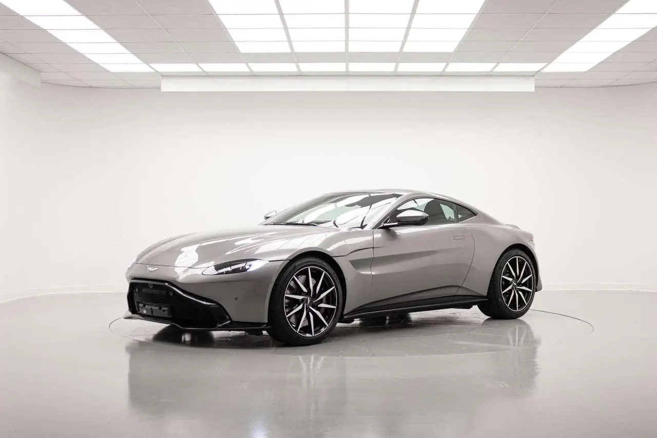 Photo 1 : Aston Martin Vantage 2021 Essence