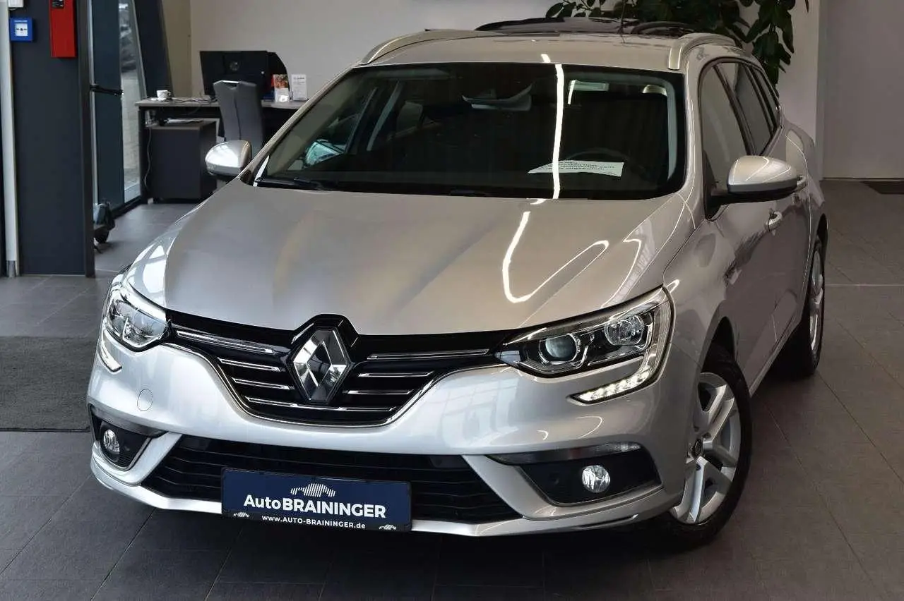 Photo 1 : Renault Megane 2018 Diesel