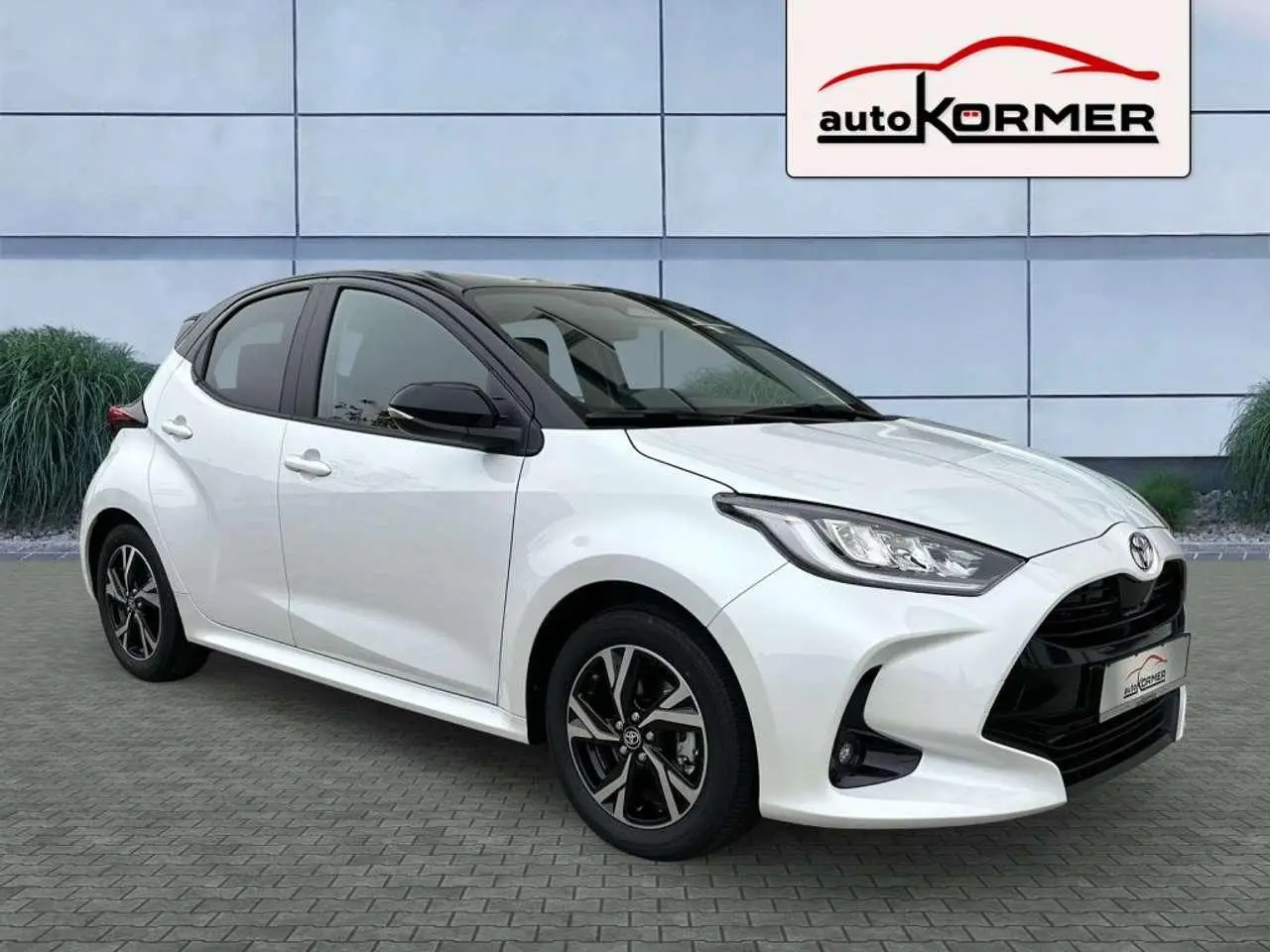 Photo 1 : Toyota Yaris 2024 Hybride