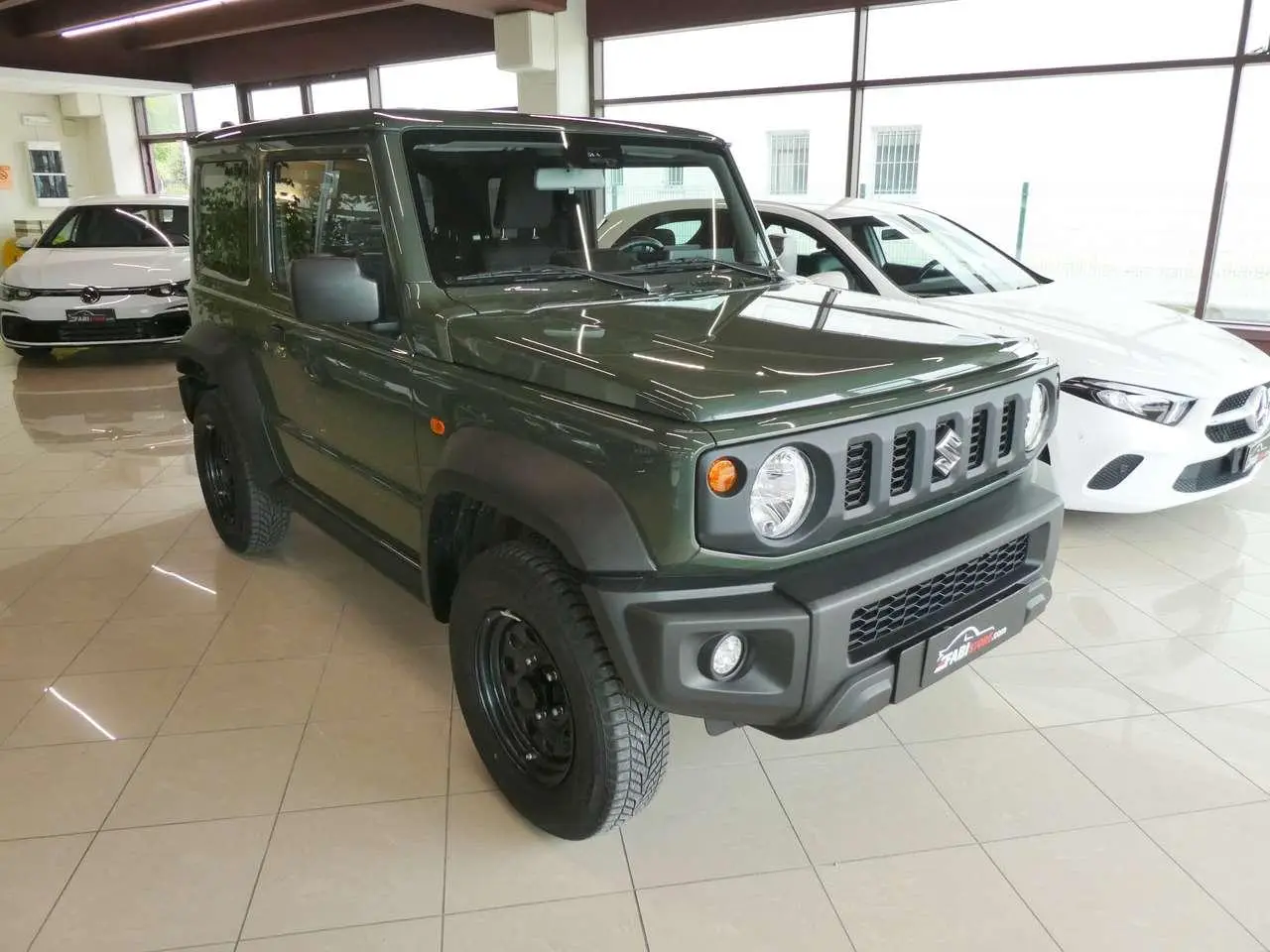 Photo 1 : Suzuki Jimny 2019 Petrol