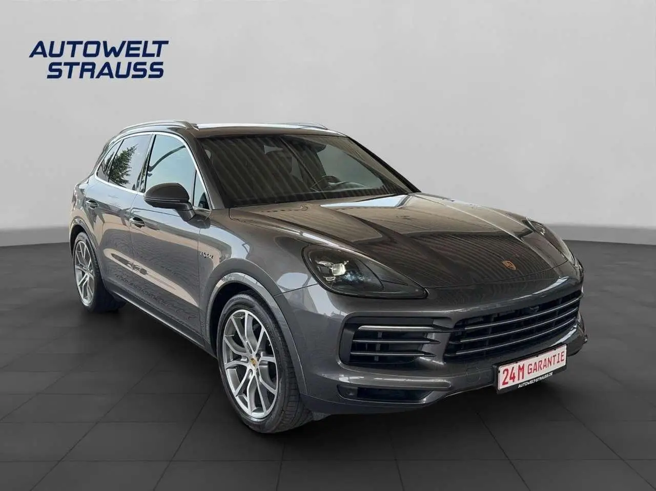 Photo 1 : Porsche Cayenne 2018 Hybride