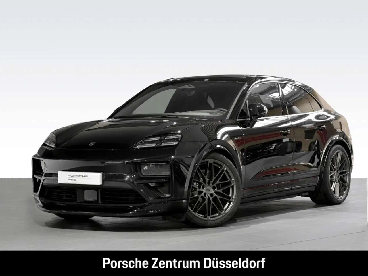 Photo 1 : Porsche Macan 2024 Electric