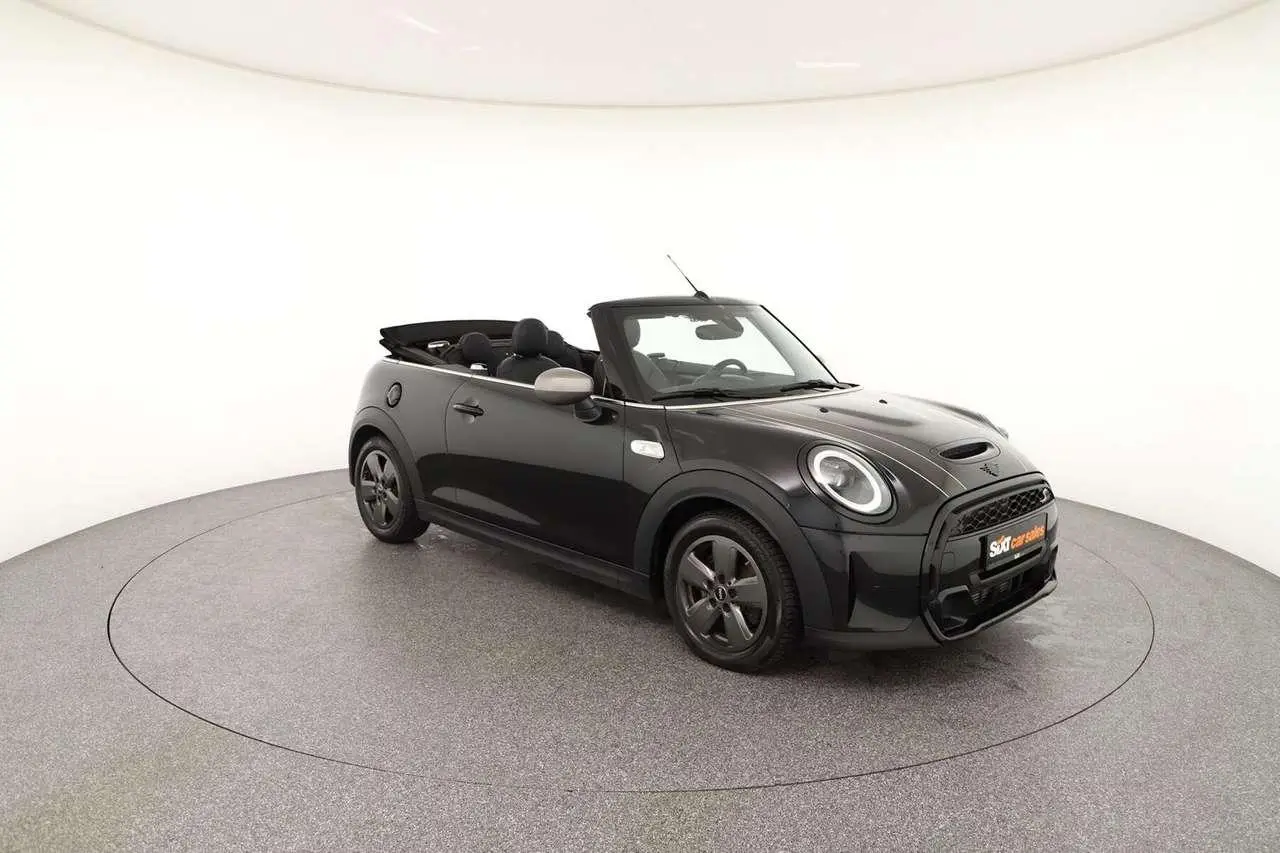 Photo 1 : Mini Cooper 2023 Essence