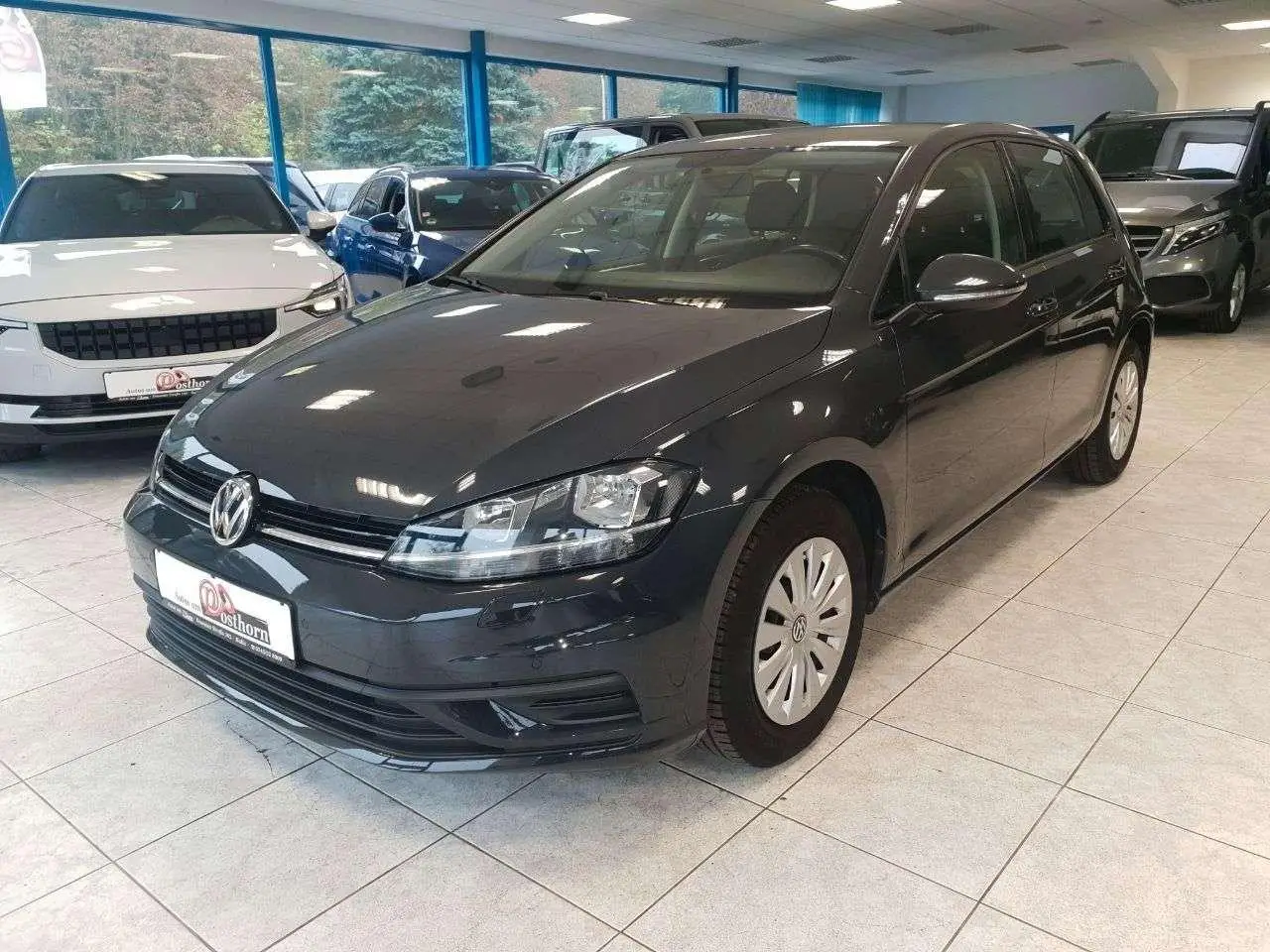 Photo 1 : Volkswagen Golf 2017 Petrol