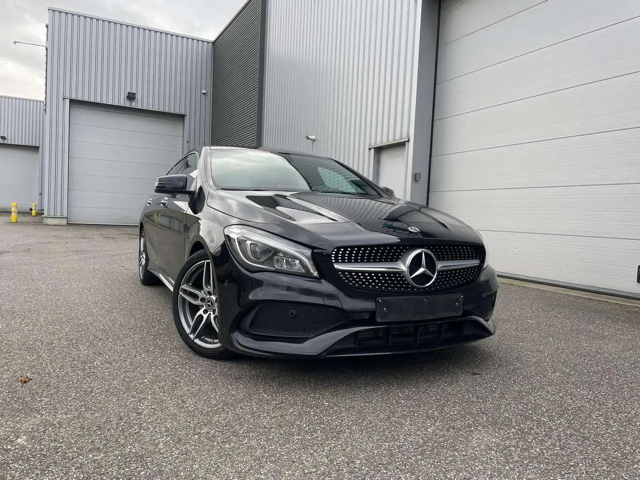 Photo 1 : Mercedes-benz Classe Cla 2018 Essence