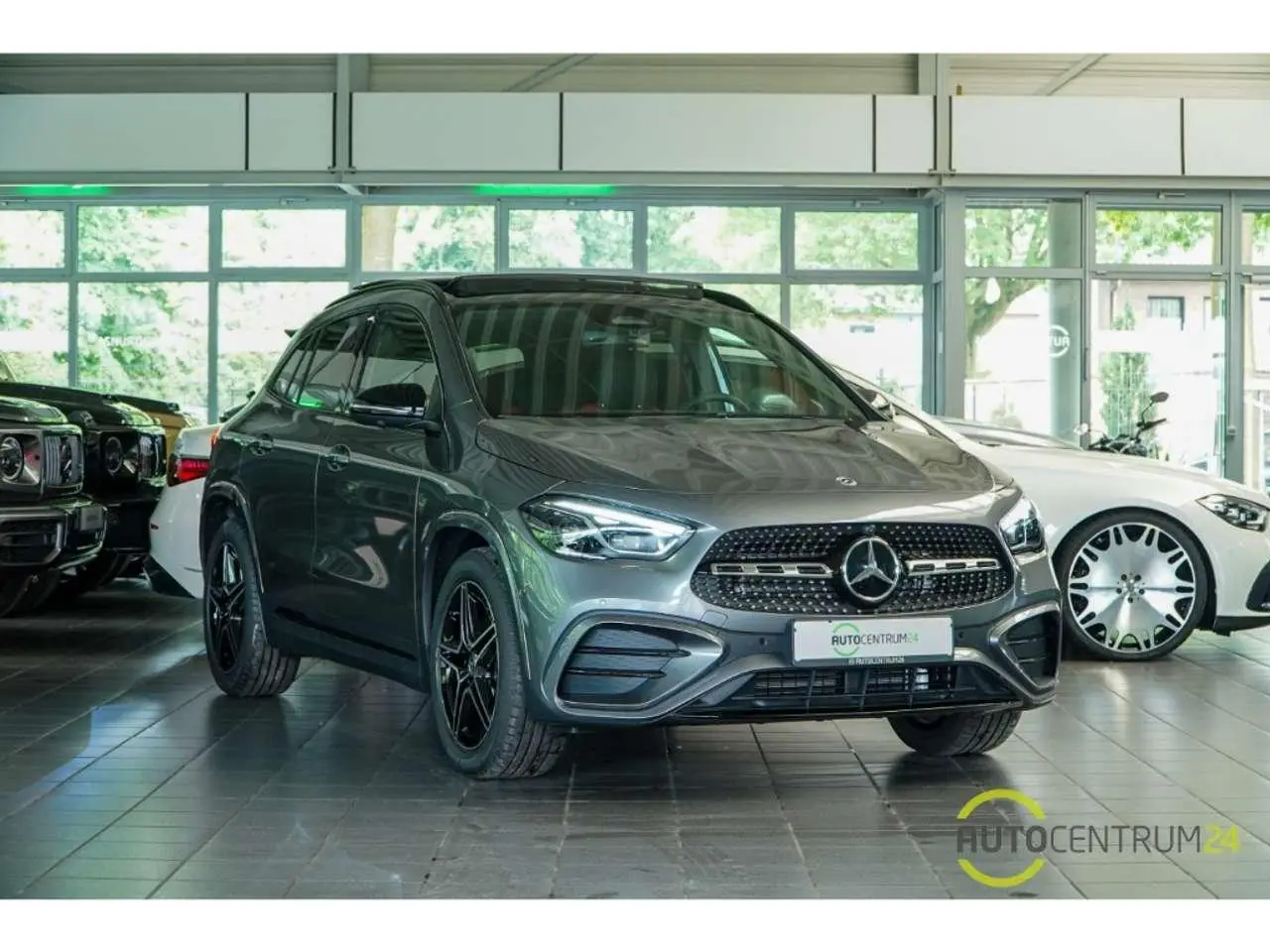 Photo 1 : Mercedes-benz Classe Gla 2024 Essence