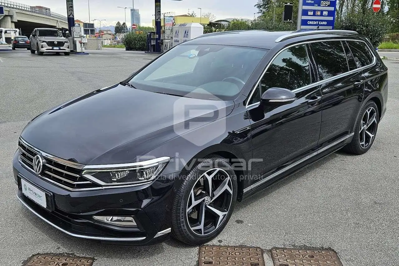 Photo 1 : Volkswagen Passat 2019 Diesel