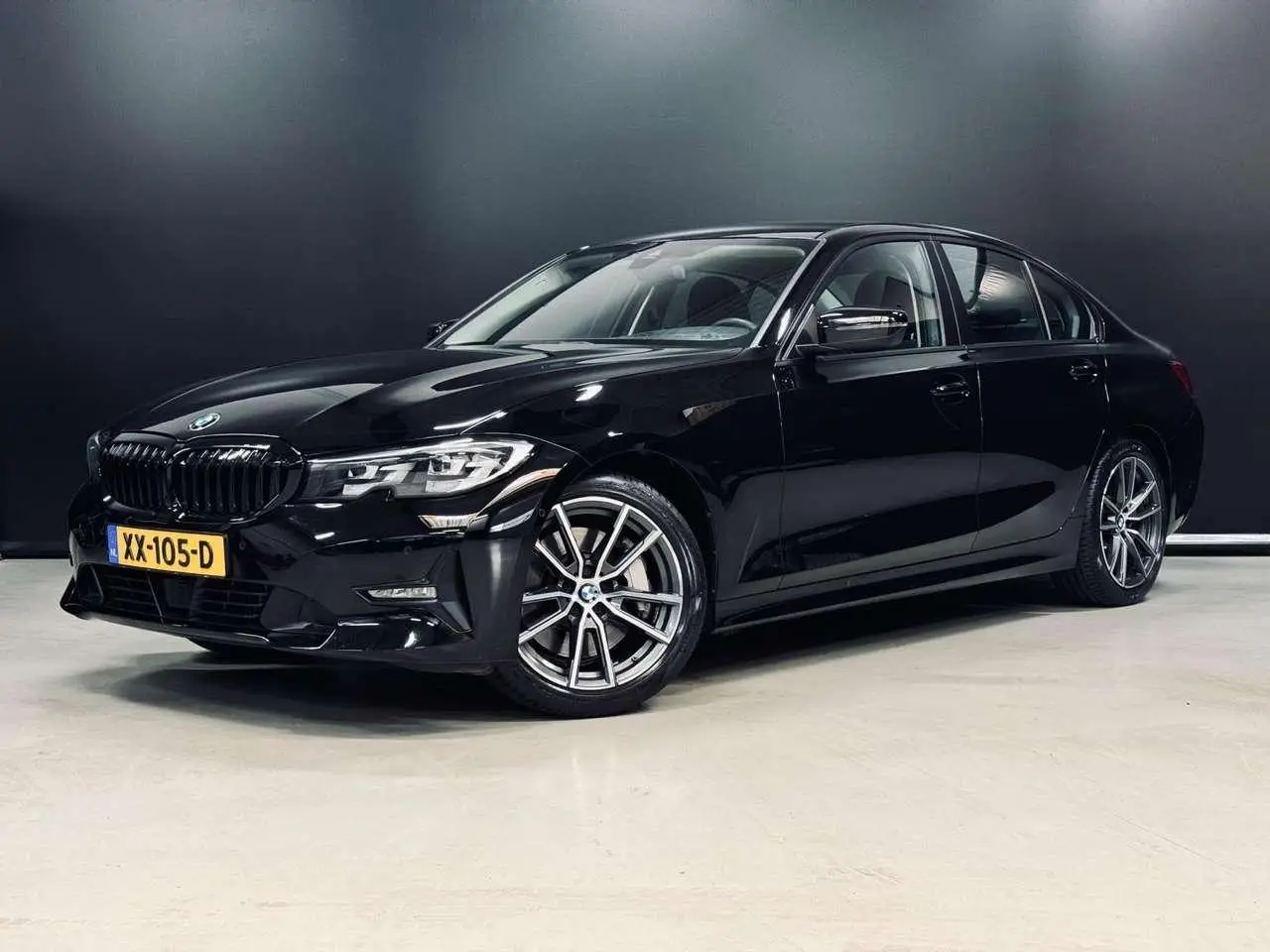 Photo 1 : Bmw Serie 3 2019 Petrol