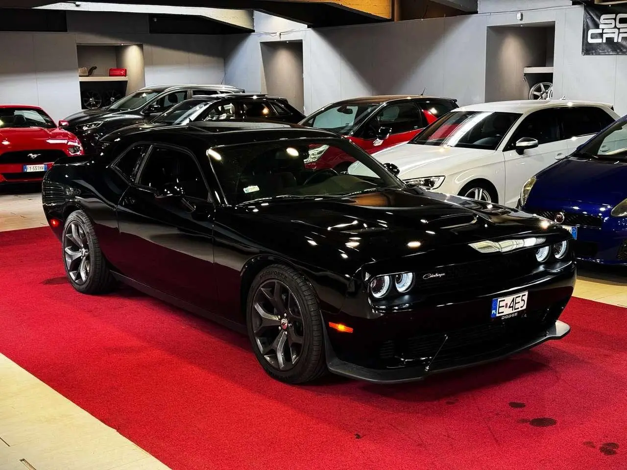 Photo 1 : Dodge Challenger 2018 Petrol