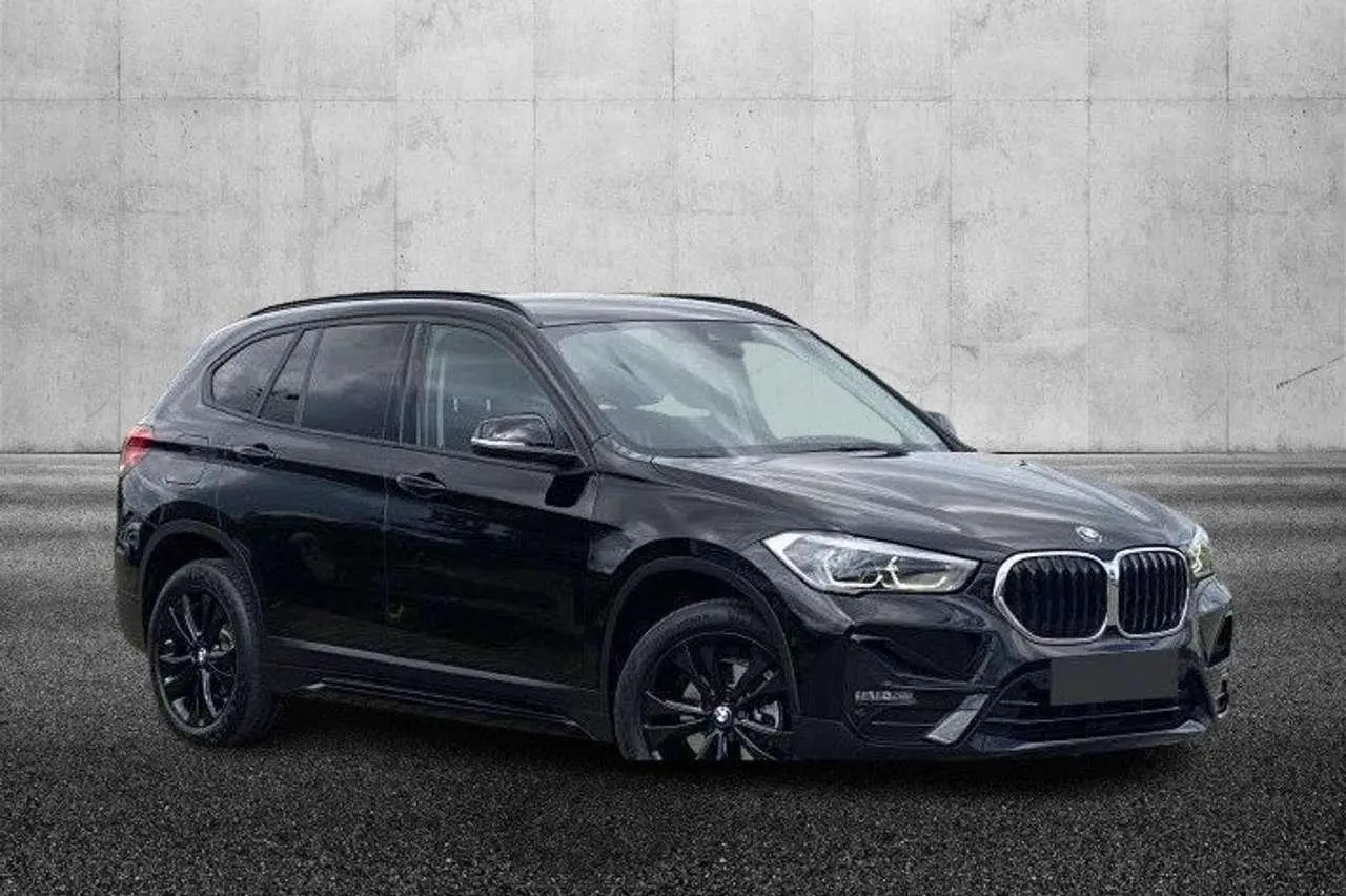 Photo 1 : Bmw X1 2021 Petrol