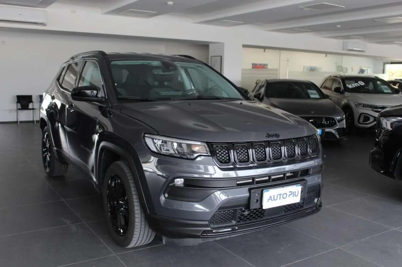 Photo 1 : Jeep Compass 2023 Hybrid