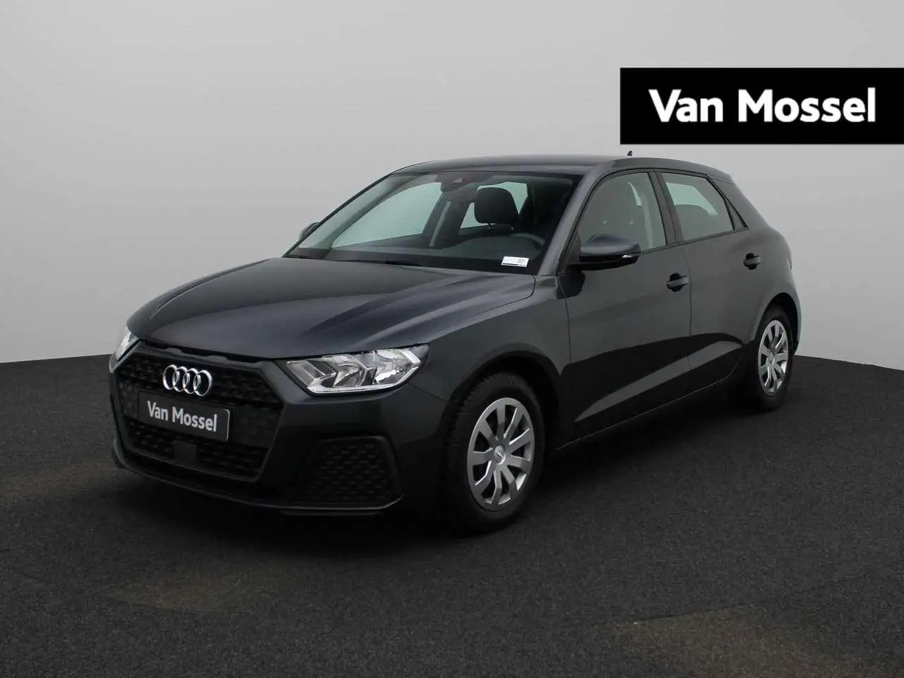 Photo 1 : Audi A1 2019 Essence