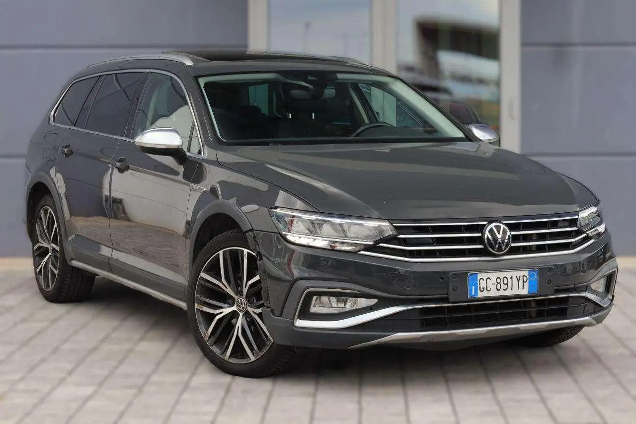 Photo 1 : Volkswagen Passat 2020 Diesel