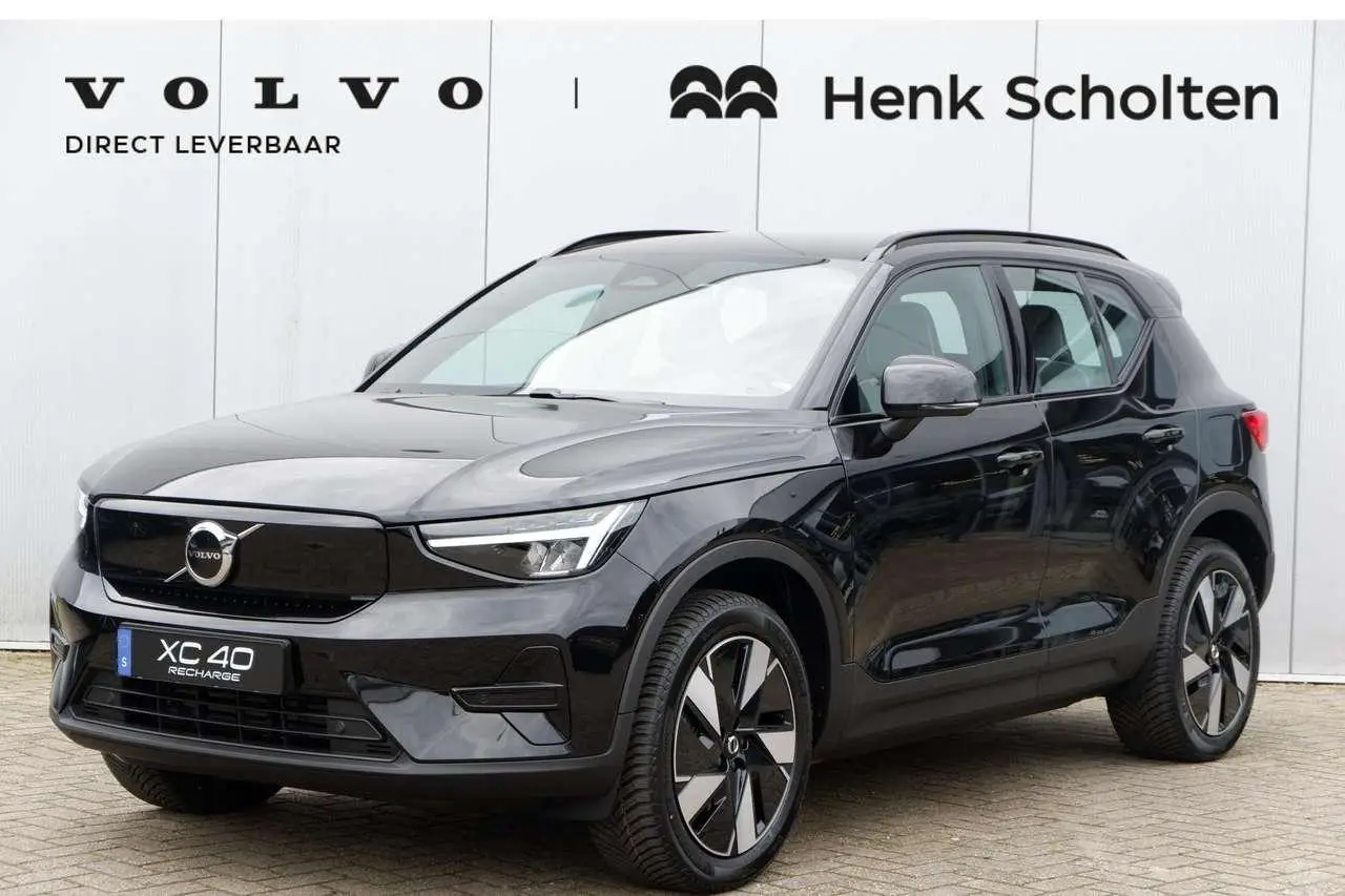 Photo 1 : Volvo Xc40 2024 Electric