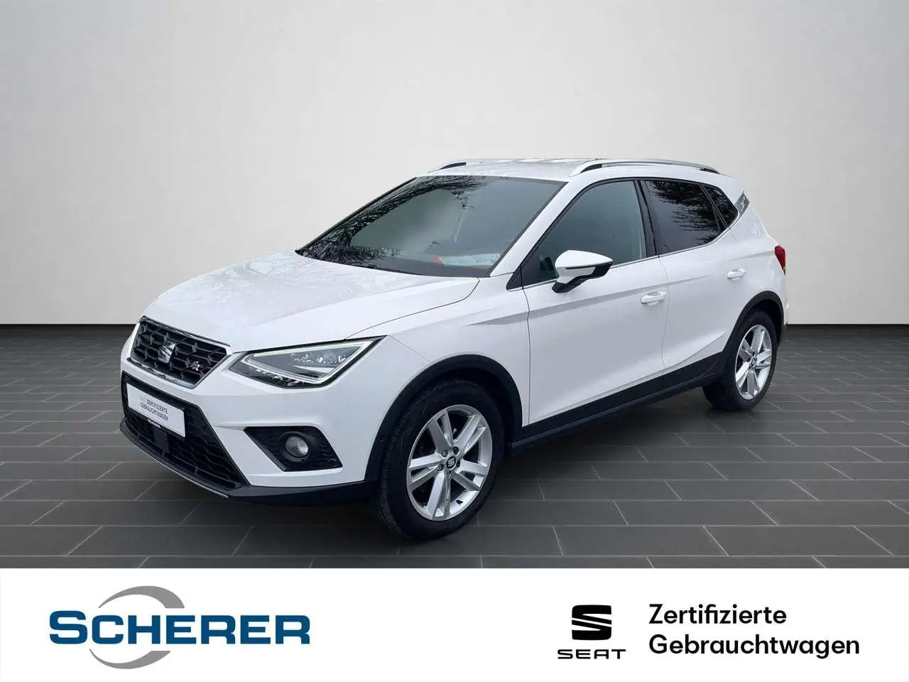 Photo 1 : Seat Arona 2021 Petrol