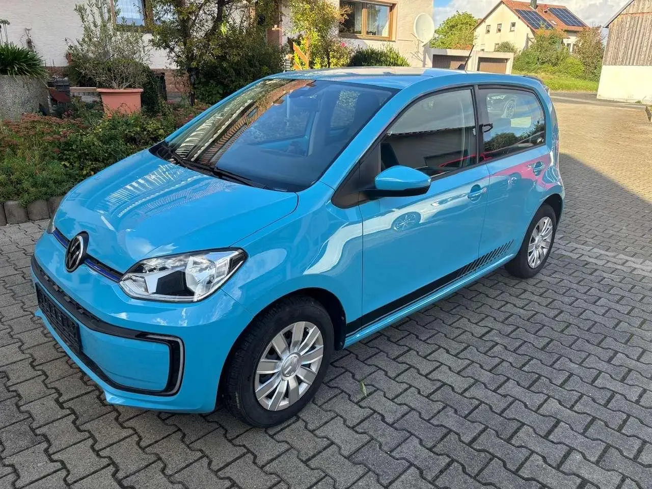 Photo 1 : Volkswagen Up! 2021 Electric