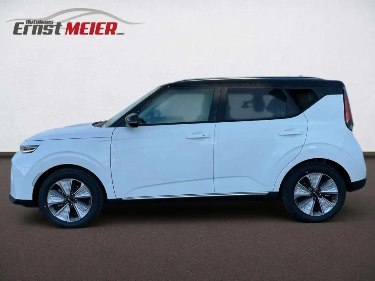 Photo 1 : Kia Soul 2024 Electric