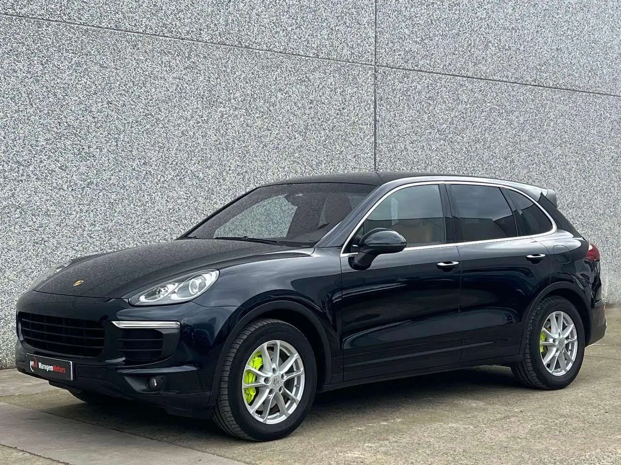 Photo 1 : Porsche Cayenne 2015 Essence