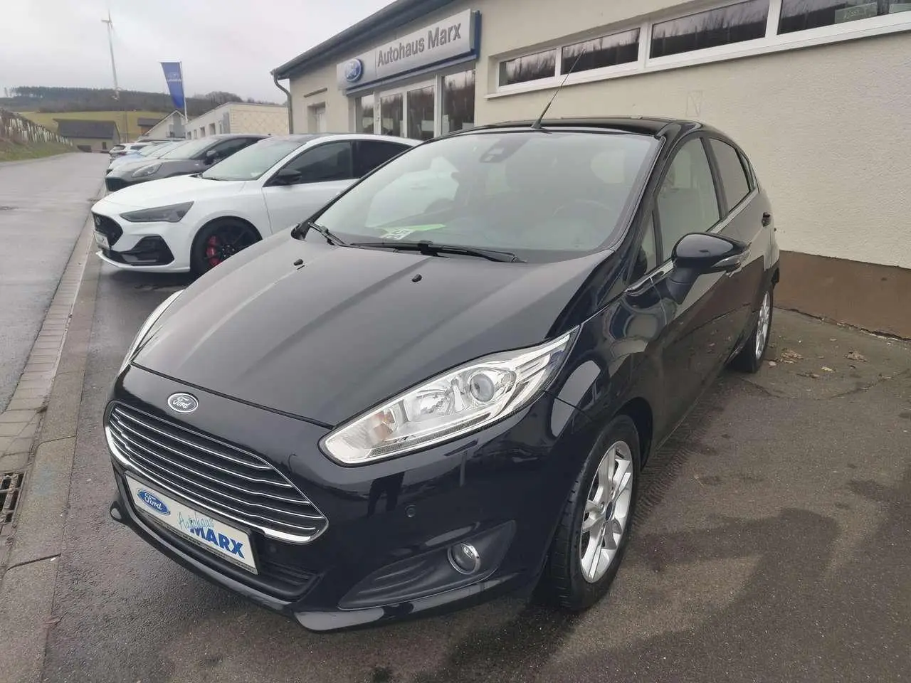 Photo 1 : Ford Fiesta 2017 Petrol