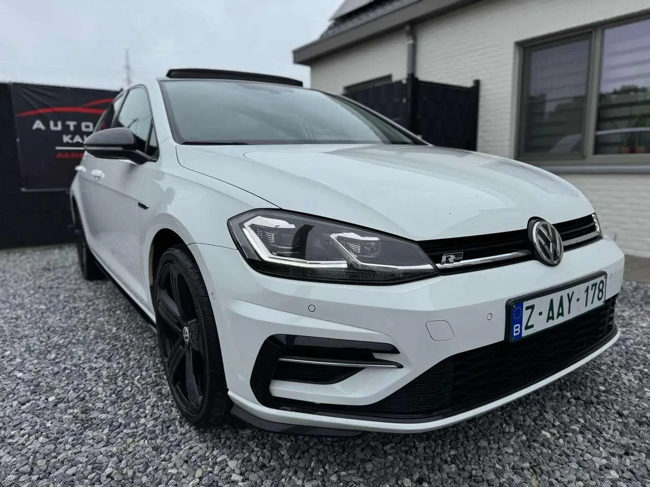 Photo 1 : Volkswagen Golf 2018 Petrol