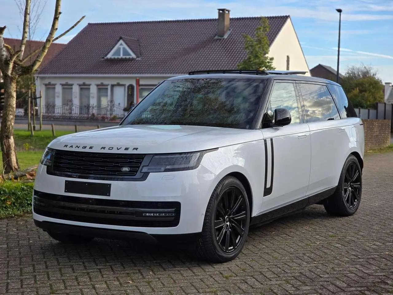 Photo 1 : Land Rover Range Rover 2024 Hybride