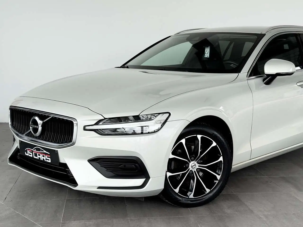 Photo 1 : Volvo V60 2019 Diesel