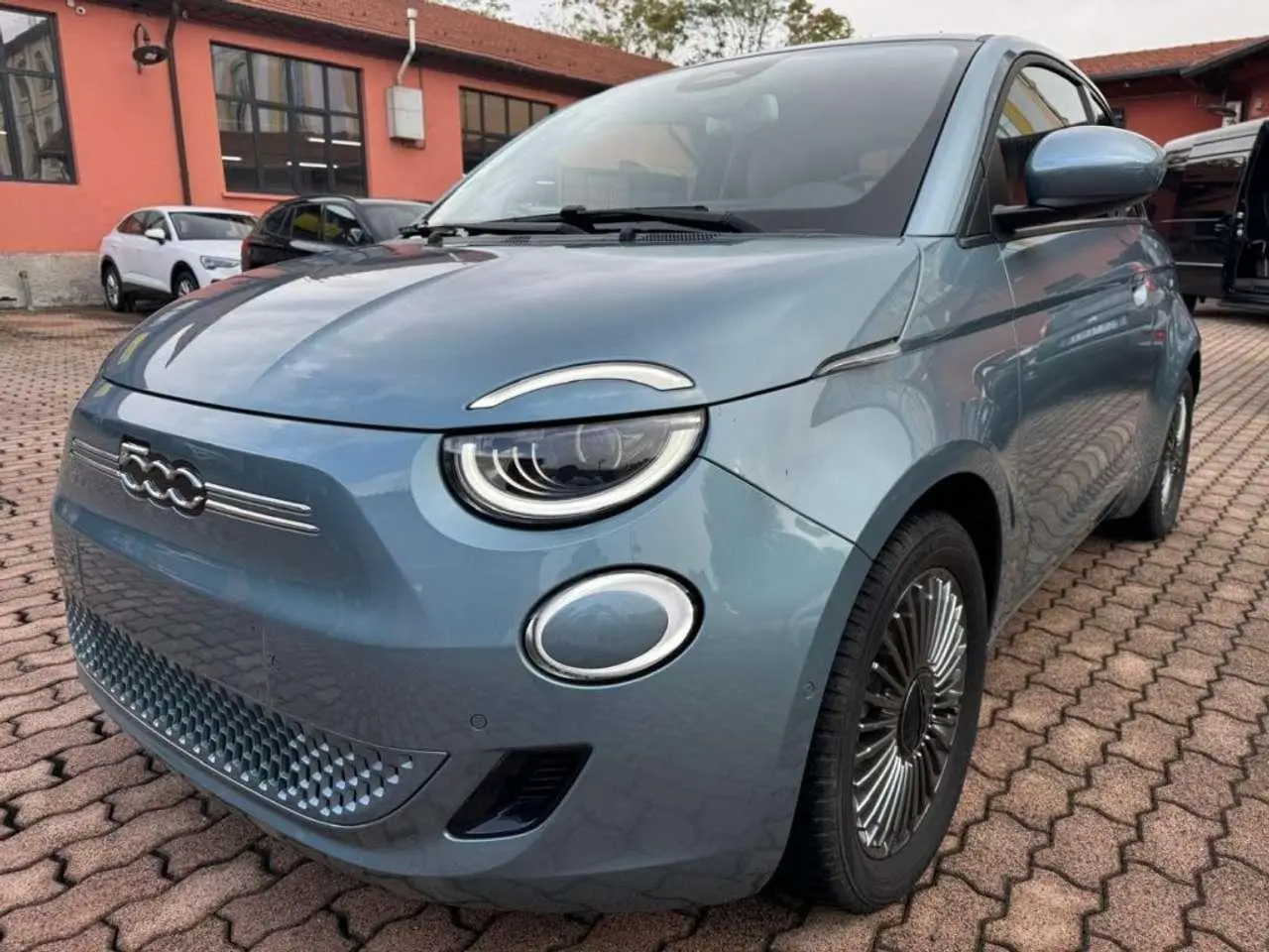 Photo 1 : Fiat 500 2021 Électrique