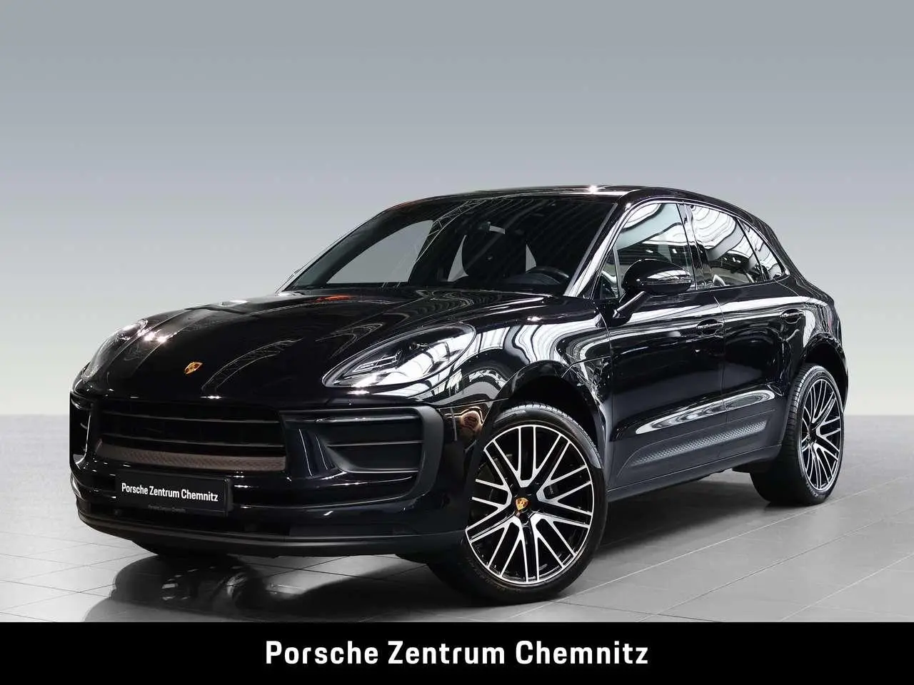 Photo 1 : Porsche Macan 2021 Essence