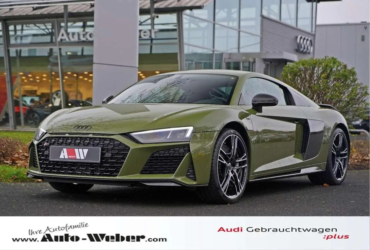 Photo 1 : Audi R8 2024 Essence