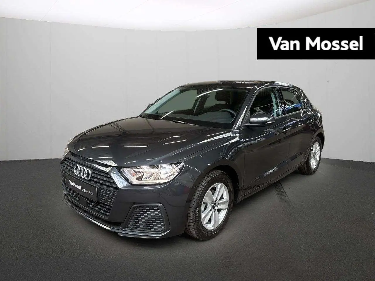 Photo 1 : Audi A1 2023 Petrol