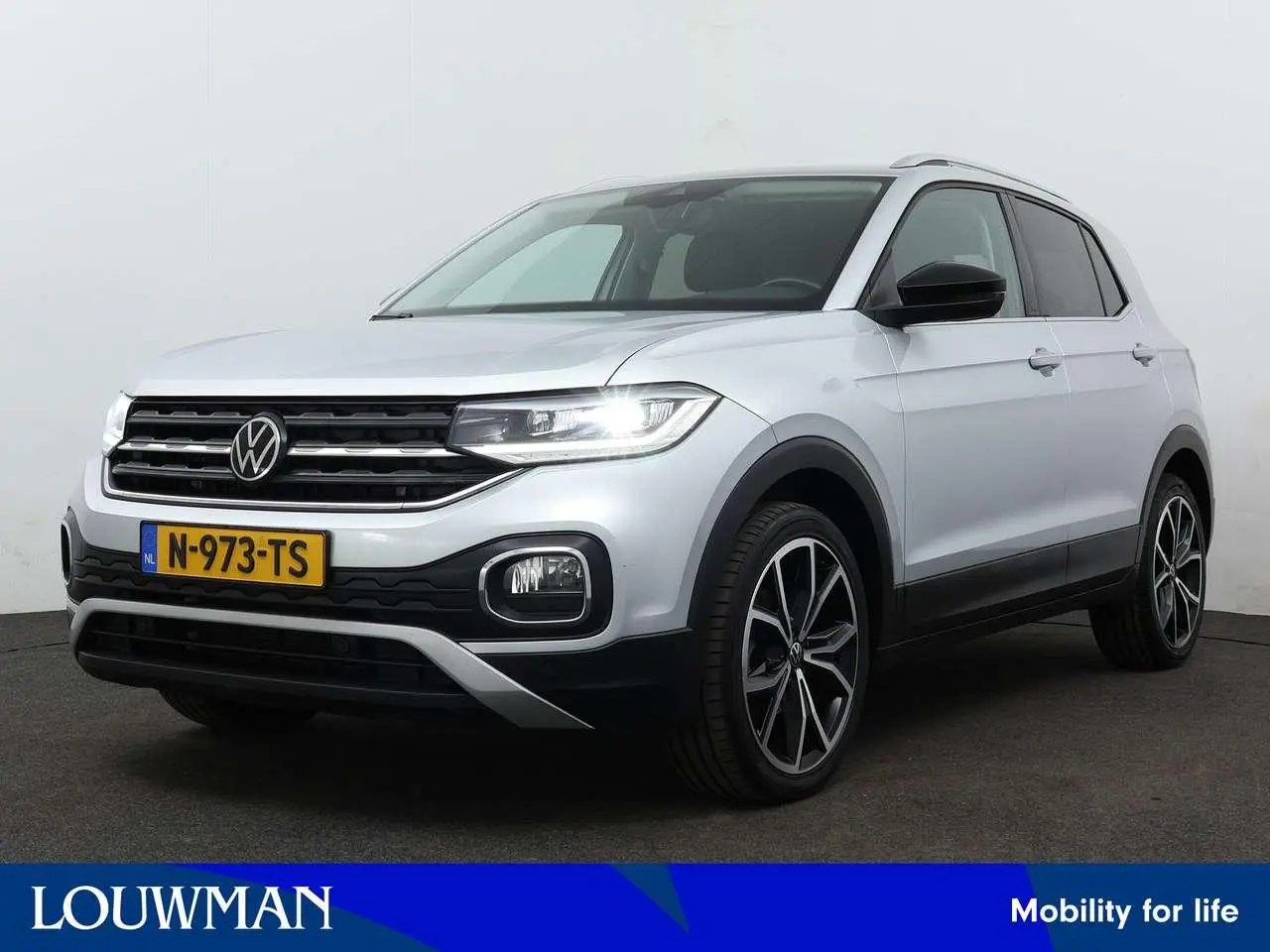 Photo 1 : Volkswagen T-cross 2021 Essence