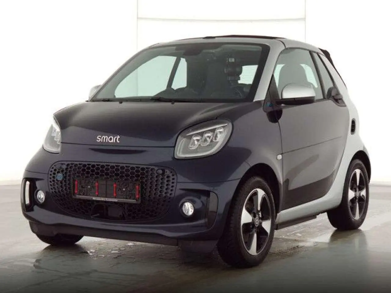 Photo 1 : Smart Fortwo 2023 Électrique