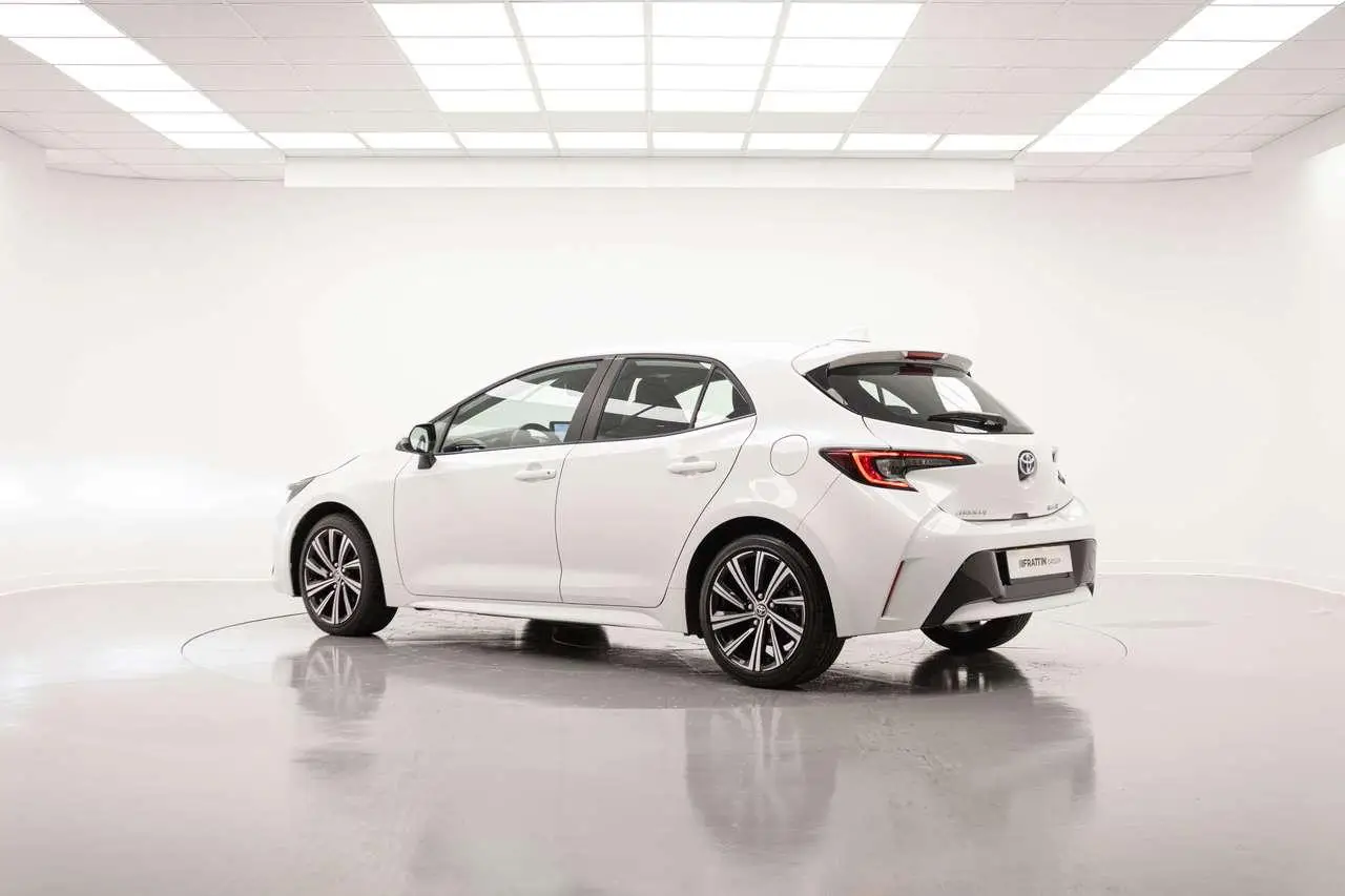 Photo 1 : Toyota Corolla 2023 Hybrid