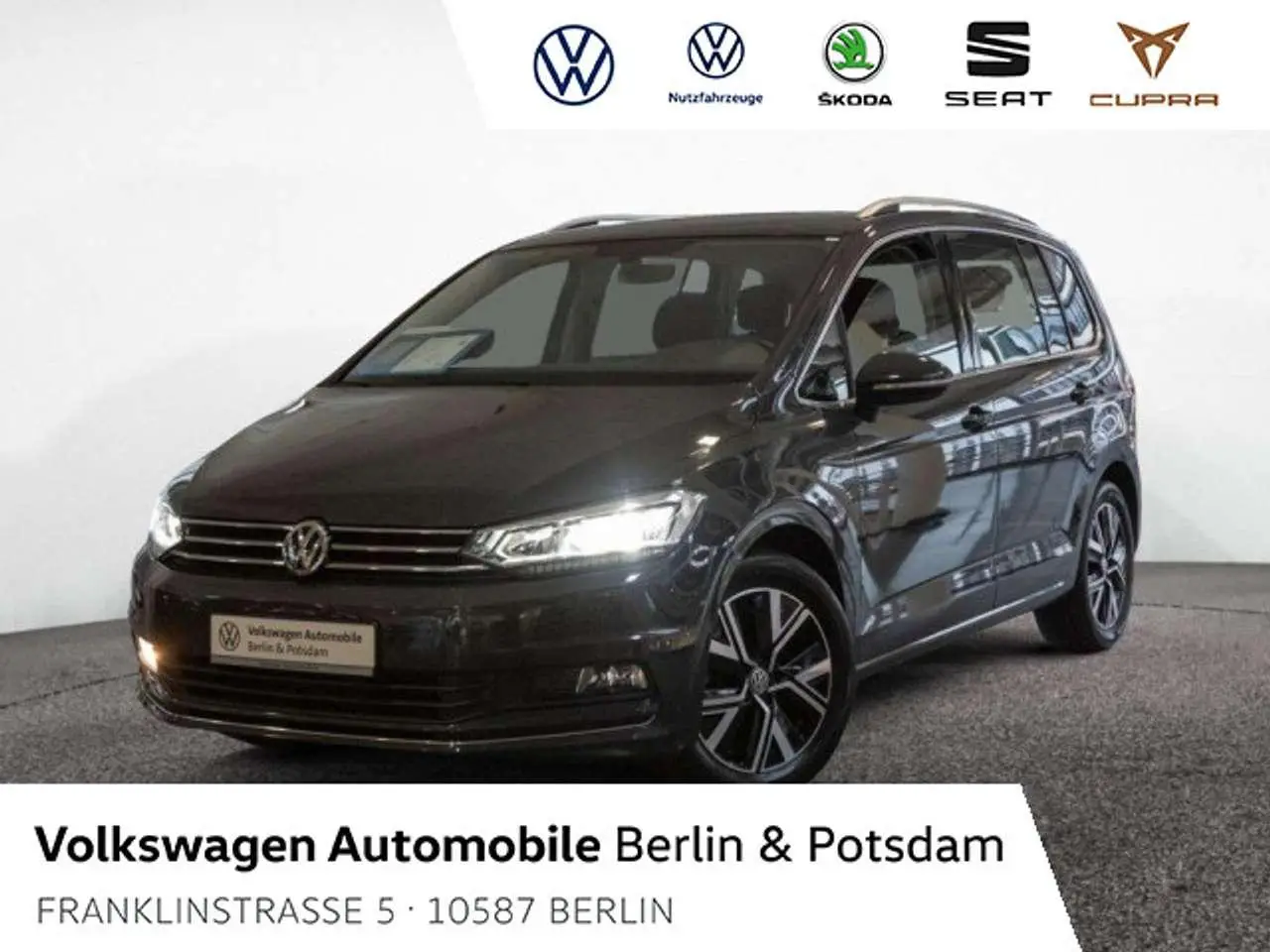 Photo 1 : Volkswagen Touran 2020 Essence