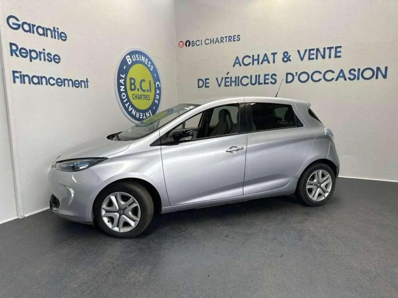 Photo 1 : Renault Zoe 2019 Électrique