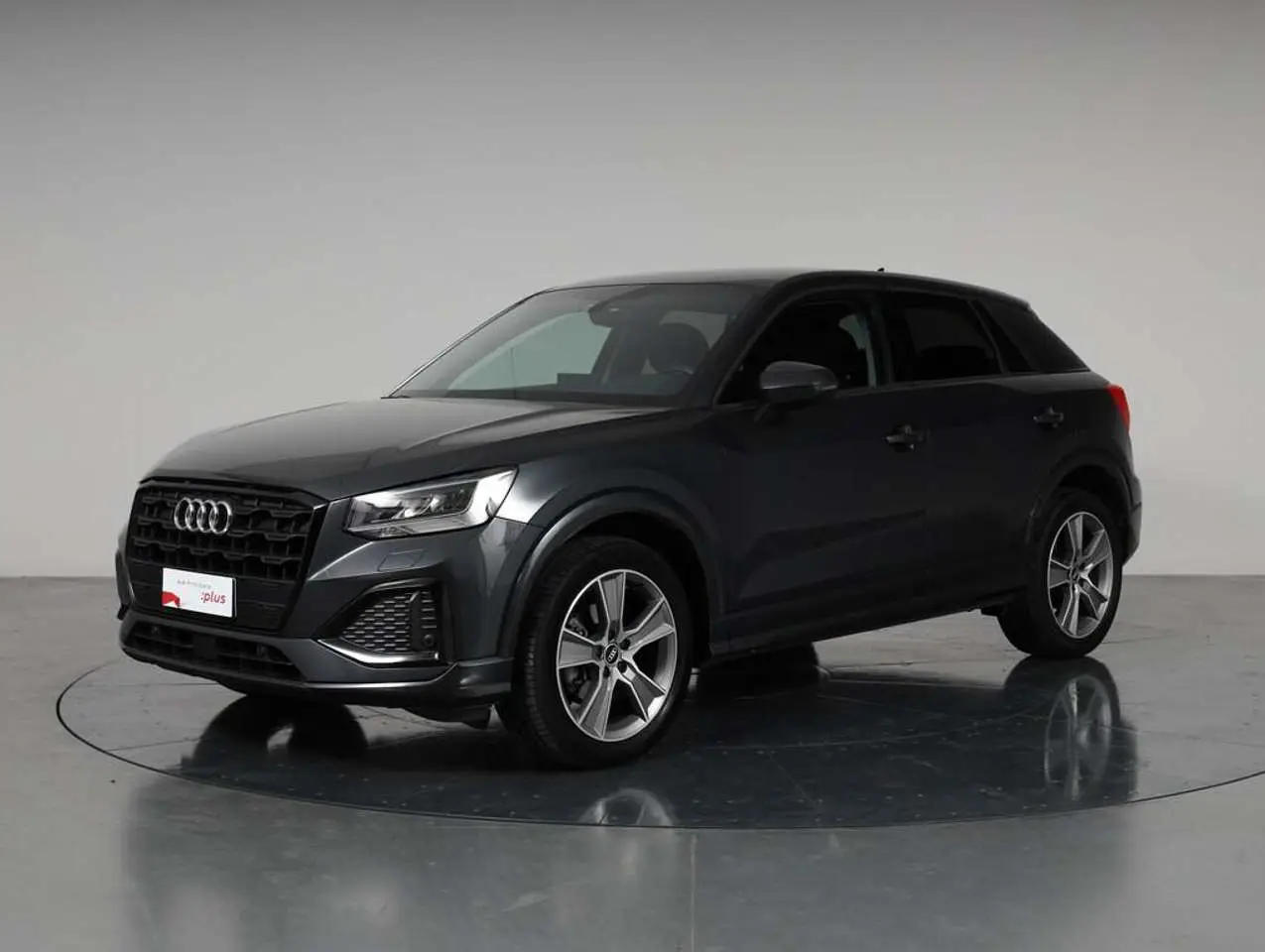 Photo 1 : Audi Q2 2021 Petrol