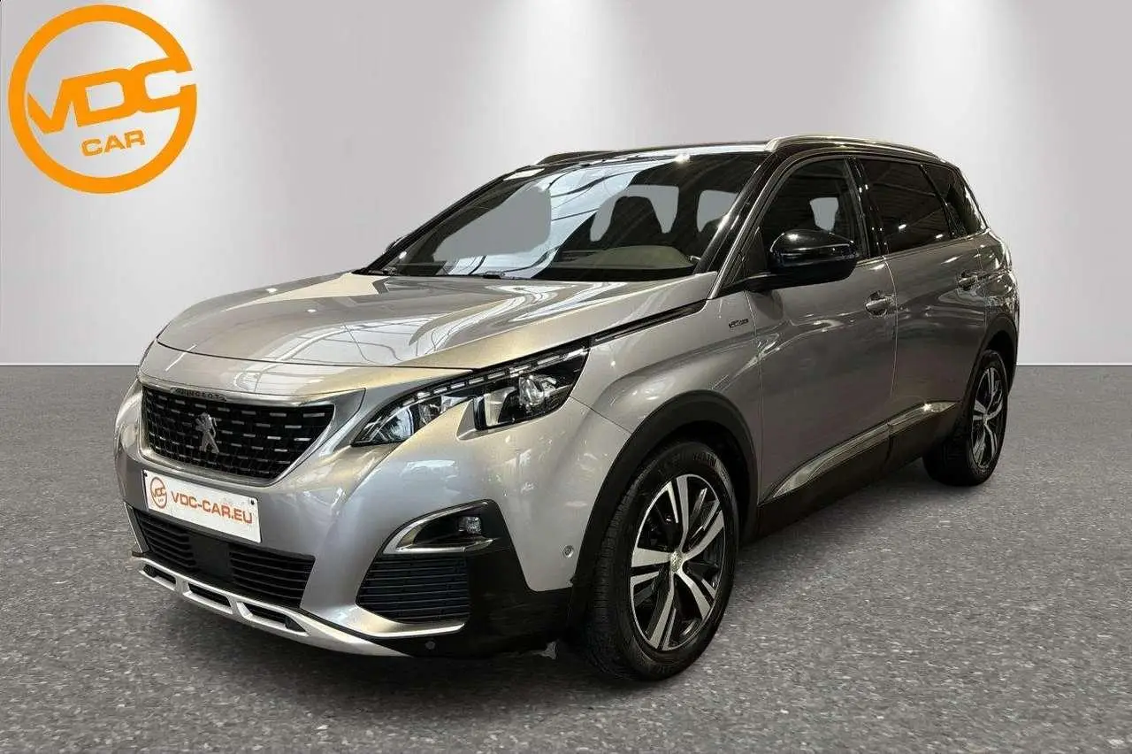 Photo 1 : Peugeot 5008 2017 Diesel