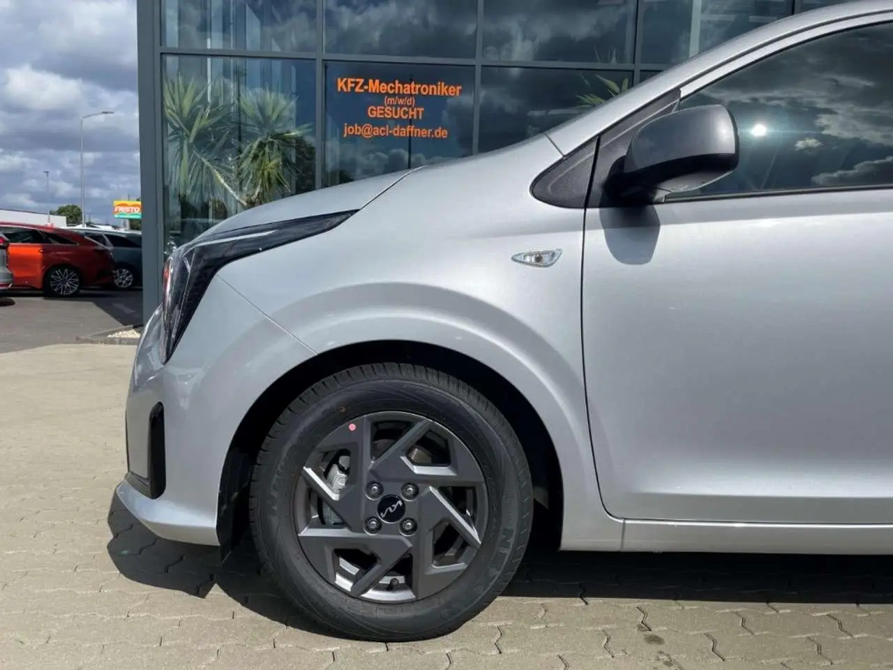 Photo 1 : Kia Picanto 2024 Petrol