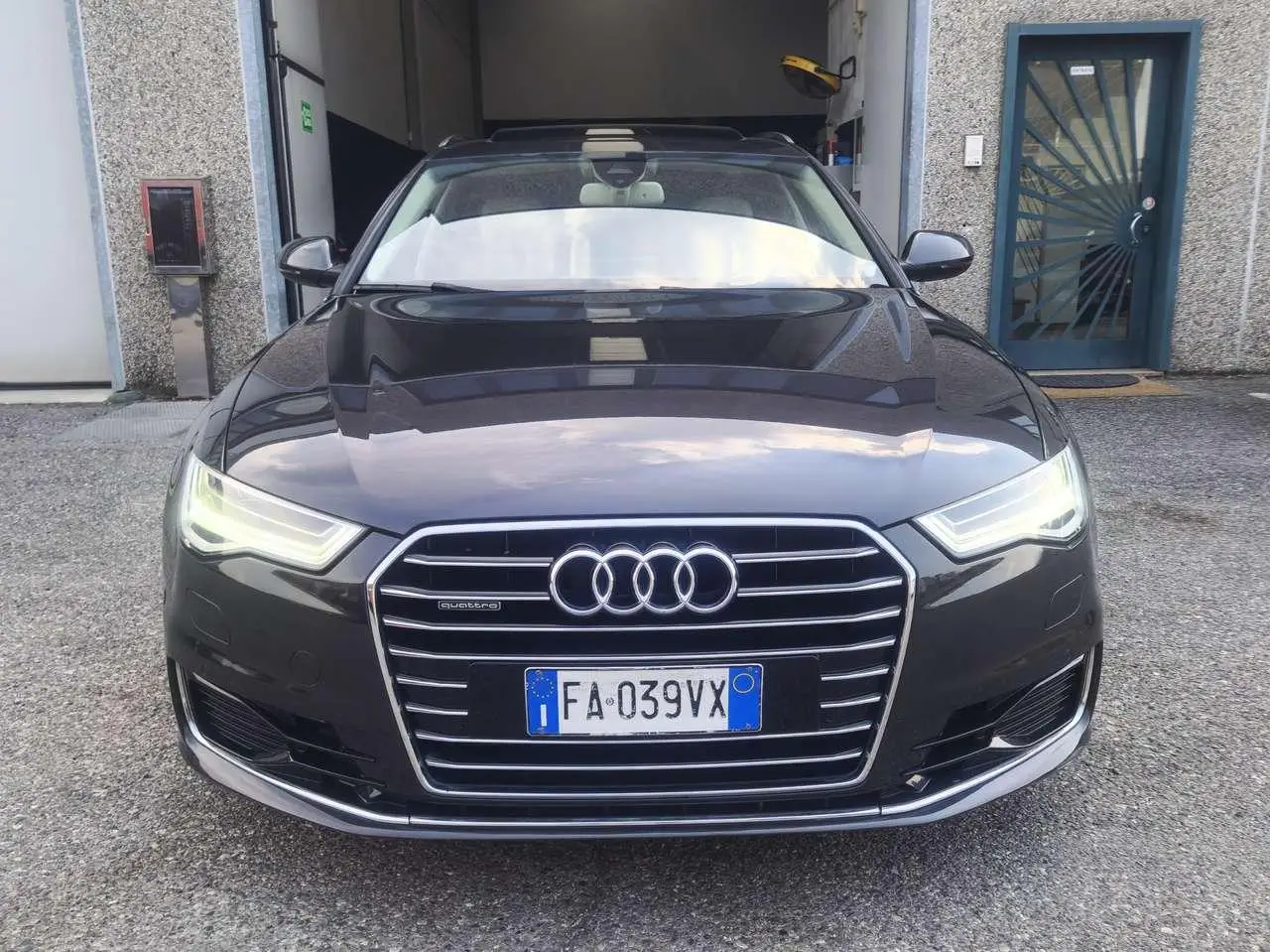 Photo 1 : Audi A6 2015 Diesel