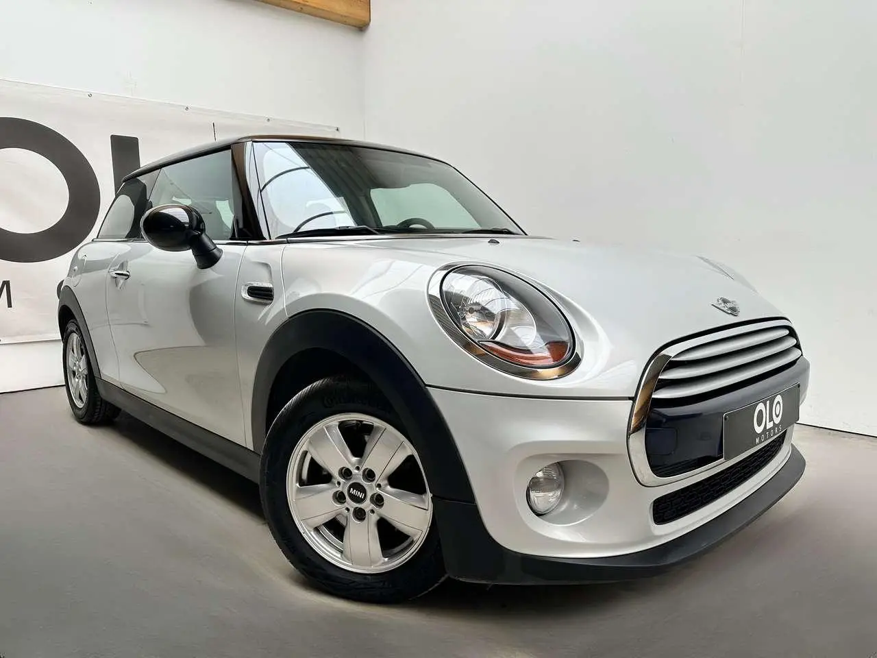 Photo 1 : Mini Cooper 2015 Diesel