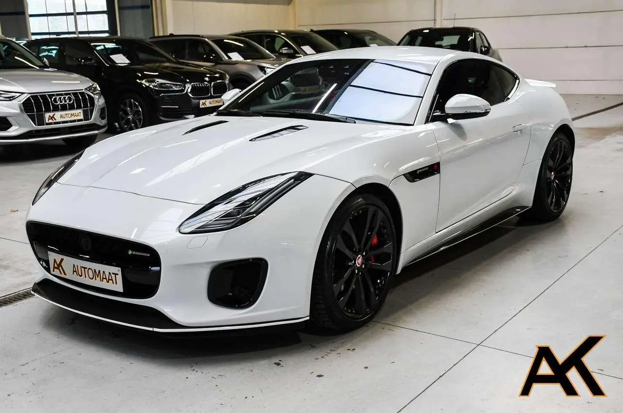 Photo 1 : Jaguar F-type 2019 Petrol